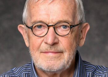 Francis Halzen gana el Nobel de Física 2026 por sus contribuciones al estudio de los neutrinos