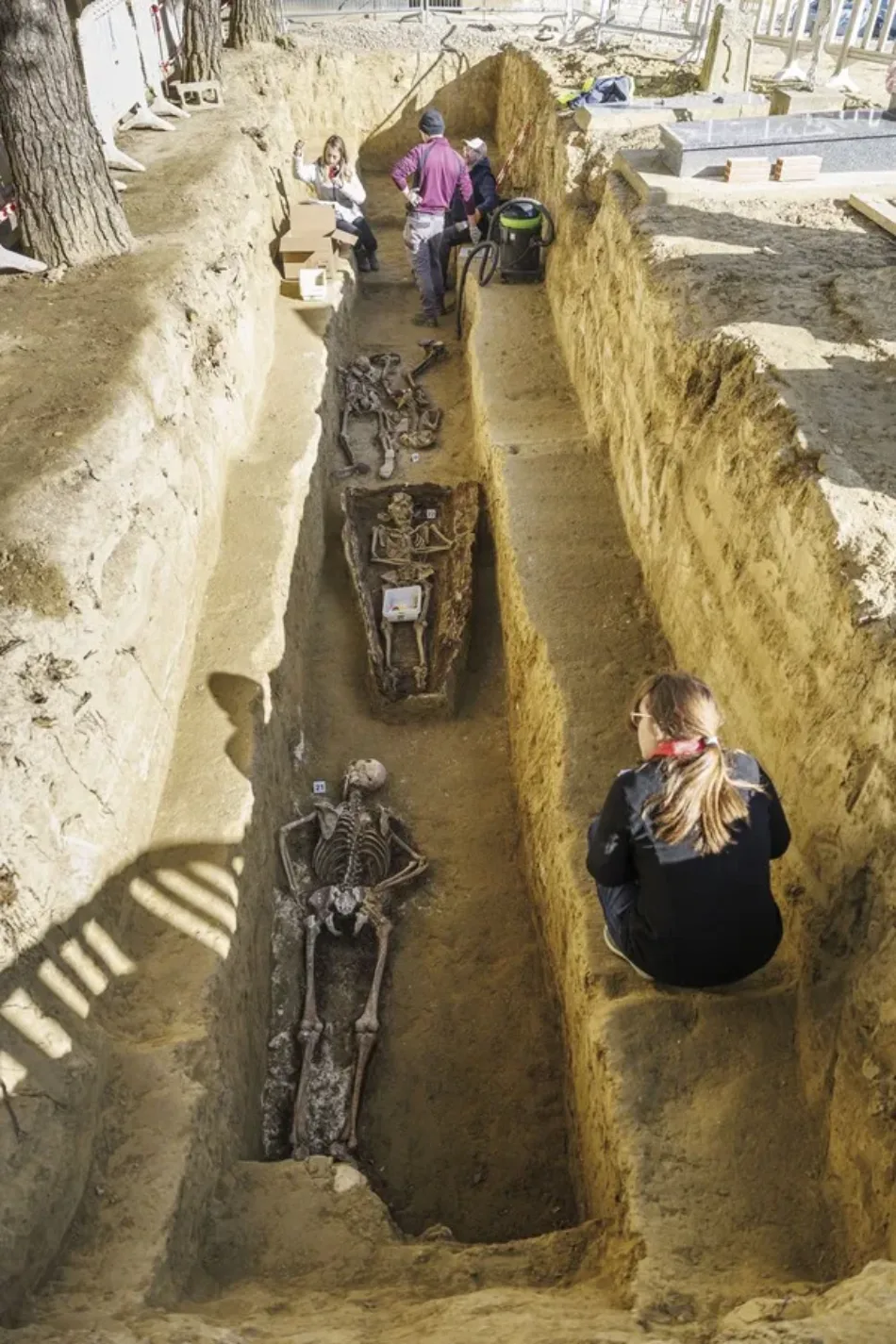 Ejea de los Caballeros abre la mayor fosa común de Aragón: 150 fusilados bajo la tierra del cementerio
