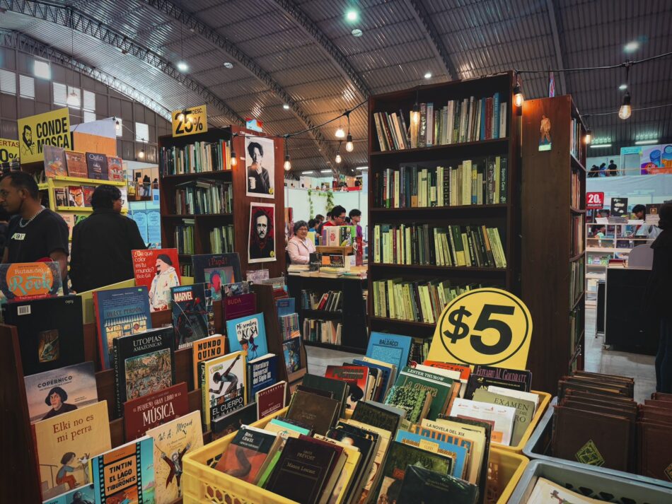 La Feria del Libro de Quito reúne a 40.000 visitantes