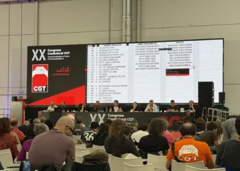 La CGT llama a la huelga general por la vivienda y contra el encarecimiento de la vida durante el cierre del XX Congreso Confederal, que renueva el liderazgo de Miguel Fadrique en un contexto de adelanto electoral