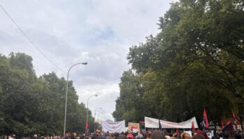 El movimiento por la vivienda toma las calles en más de 50 ciudades y fija el horizonte en la huelga general