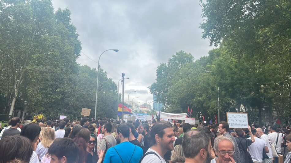 El Sindicato de Inquilinas cifra en 500.000 los asistentes a la marcha de Madrid y advierte: «Ahora sí empieza la legislatura de la vivienda»