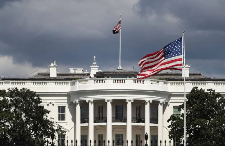 Trump mantiene todas las opciones sobre Irán, según la Casa Blanca