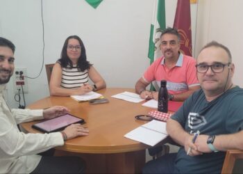 IU denuncia el «desmantelamiento silencioso» del Servicio de Promoción de la Salud de Sevilla y la censura ideológica en sus programas educativos