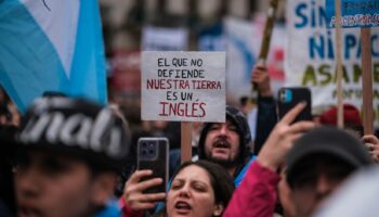 Convocan a paro contra fallo sobre venta de tierras en Argentina