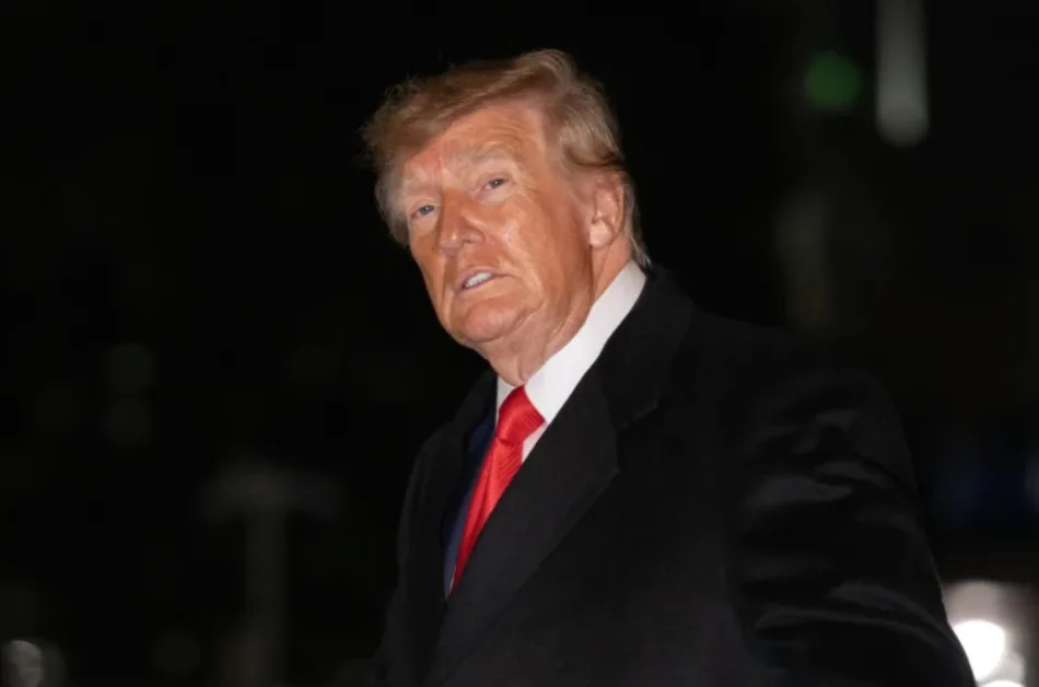 Jueza federal ordena suspender los anuncios de la Administración Trump