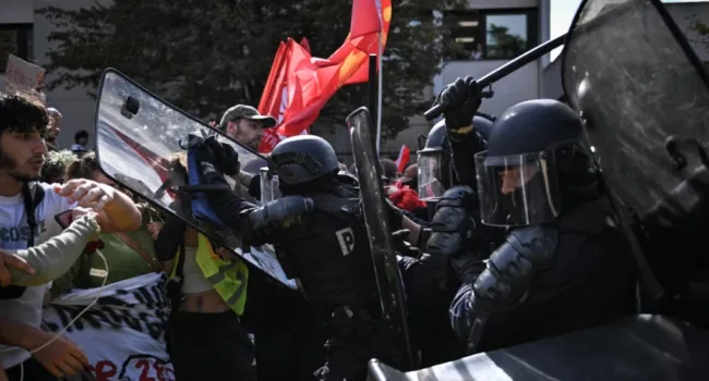 Cerca de 2.000 detenidos en Francia tras represión a protestas estudiantiles