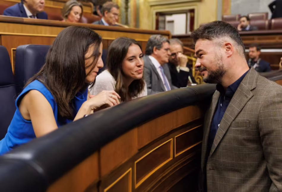 ERC y Podemos ultiman un acuerdo para concurrir juntos en Catalunya a las generales