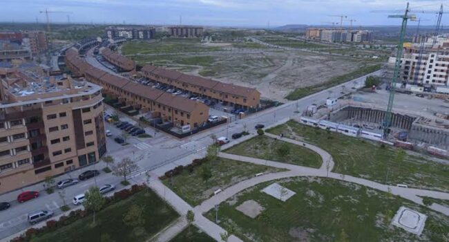 IU Rivas exige a la promotora inmobiliaria Jarama que cumpla sus obligaciones urbanísticas y reitera su apuesta firme por la vivienda pública y asequible frente a la especulación