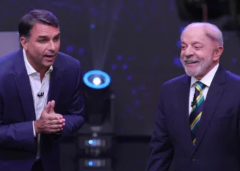Sondeo refleja empate numérico entre Lula y Bolsonaro a tres días de balotaje en Brasil