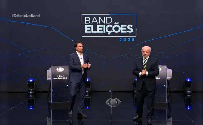 Debate presidencial en Brasil enciende el duelo entre Lula y Flávio Bolsonaro