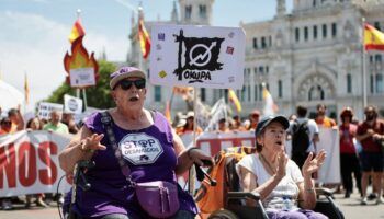La movilización logra una nueva suspensión del desahucio de Paca Blanco: «Exigimos una solución definitiva»