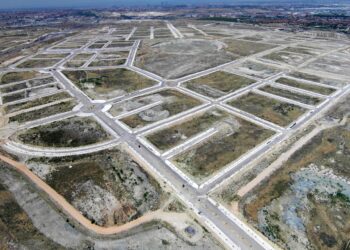 El Cañaveral: condenados a no poder hacer vida en sus casas